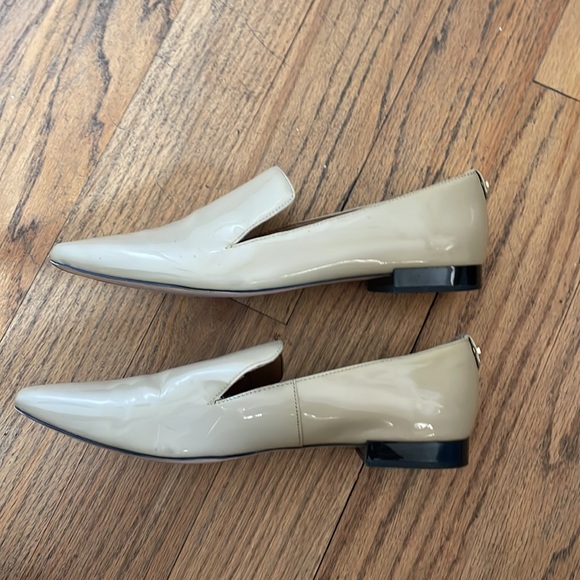 Calvin Klein nude pointed flats - Picture 2 of 4